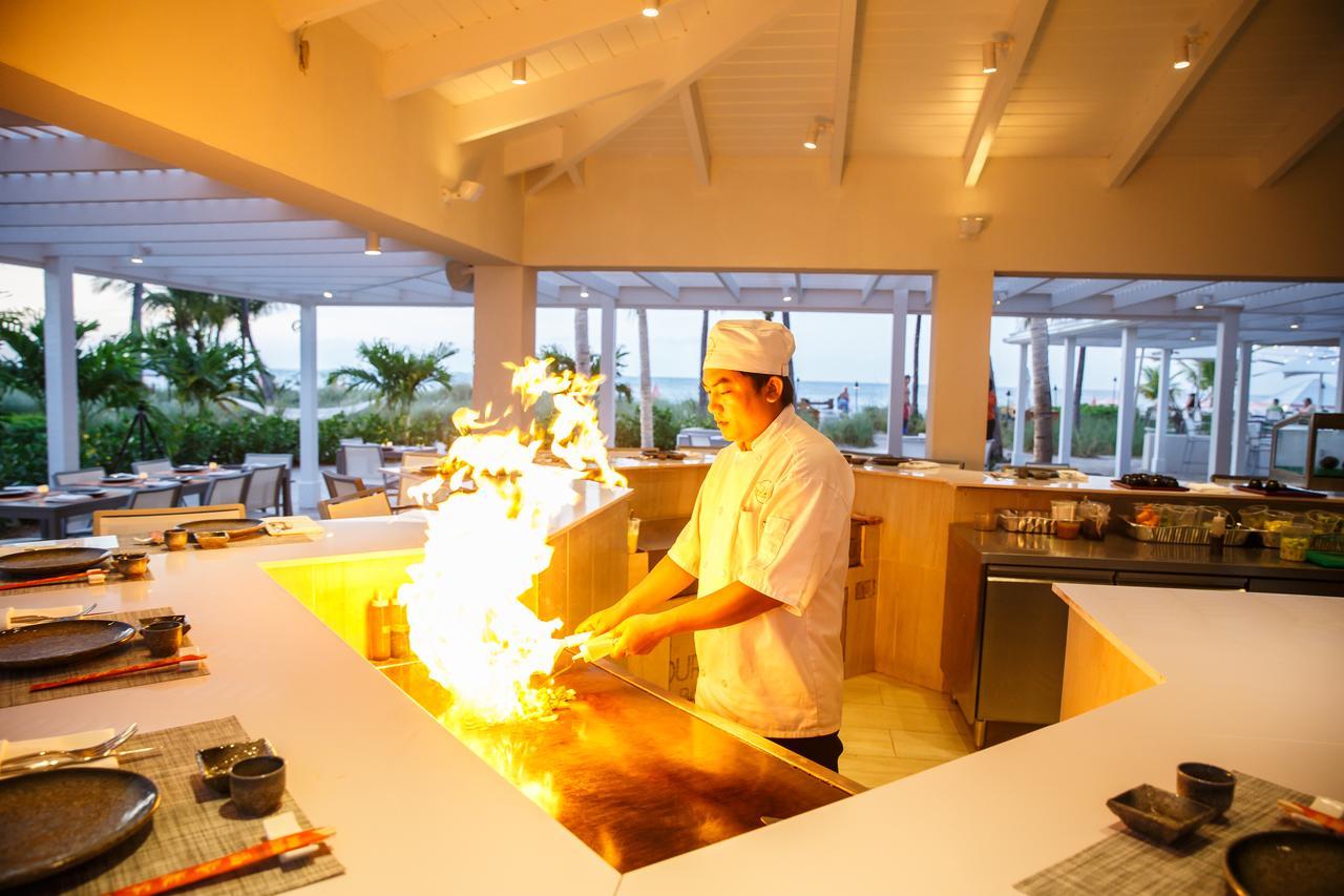 Ocean Club West Resort Grace Bay Exterior photo